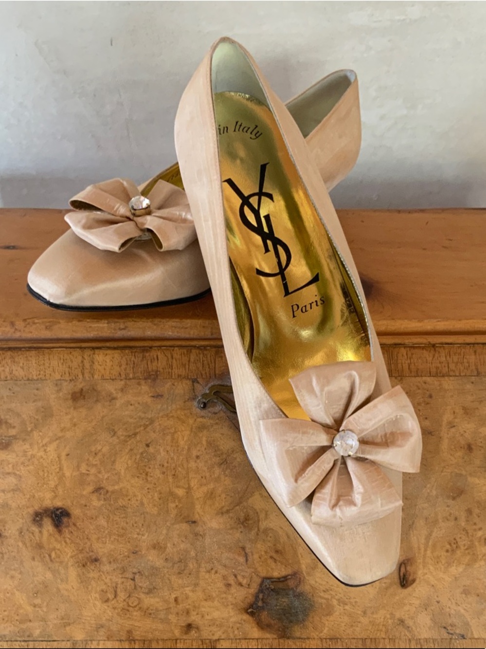 YSL Satin Flower Pump 8M🧚‍♀️✨